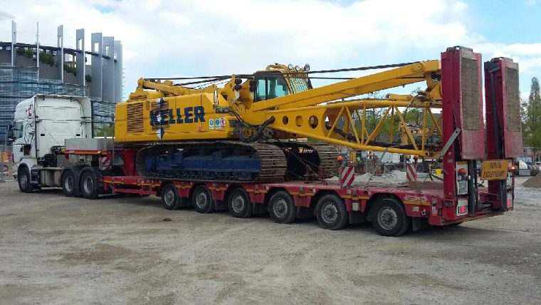 Transport de grue
